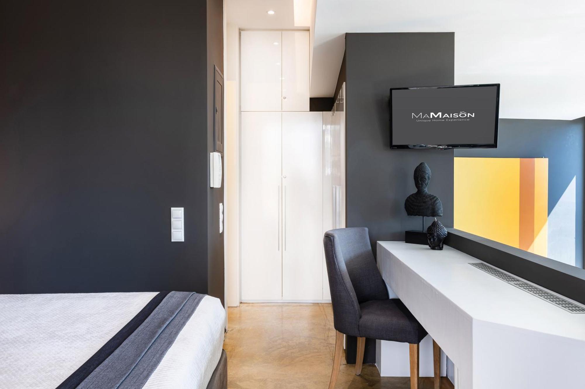 Ma Maison No5 Penthouse Loft, Private Heated Pool, Acropolis View, Ultra High Speed Internet 300 Mbps, Short Walk To Acropolis, Parking Upon Request, 1' From Metro Atina Dış mekan fotoğraf