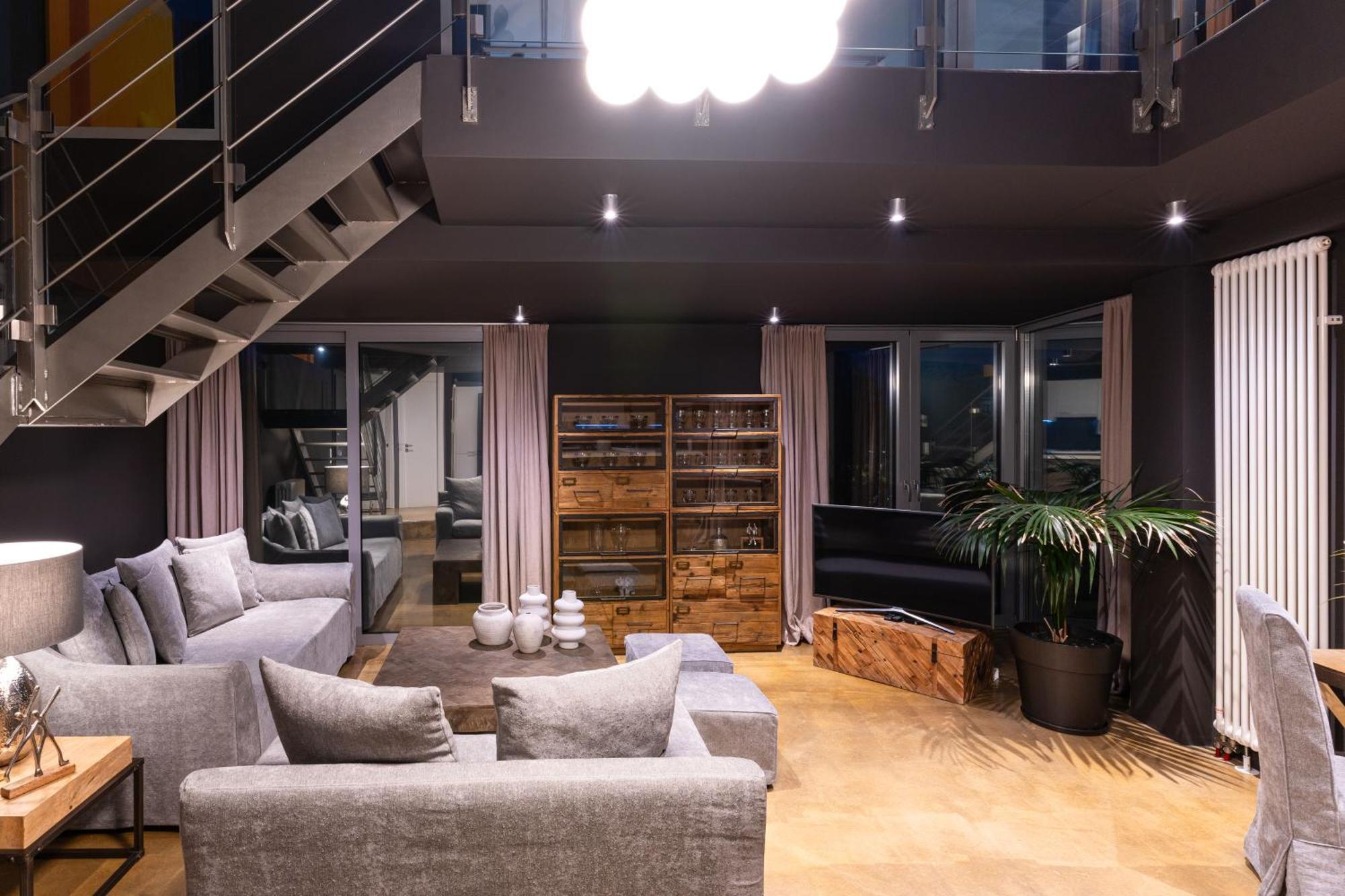 Ma Maison No5 Penthouse Loft, Private Heated Pool, Acropolis View, Ultra High Speed Internet 300 Mbps, Short Walk To Acropolis, Parking Upon Request, 1' From Metro Atina Dış mekan fotoğraf