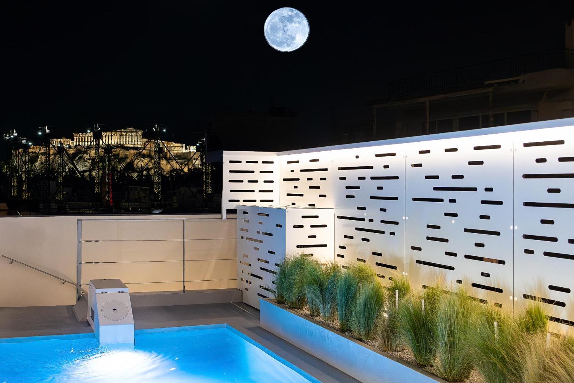 Ma Maison No5 Penthouse Loft, Private Heated Pool, Acropolis View, Ultra High Speed Internet 300 Mbps, Short Walk To Acropolis, Parking Upon Request, 1' From Metro Atina Dış mekan fotoğraf